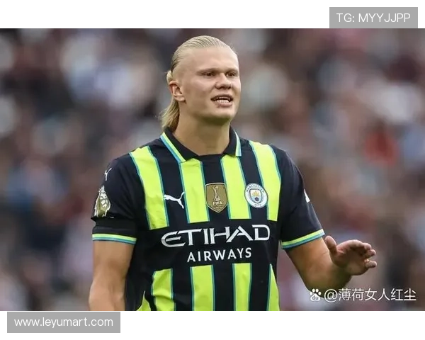 哈兰德与同期前锋关键比赛决定性表现对比