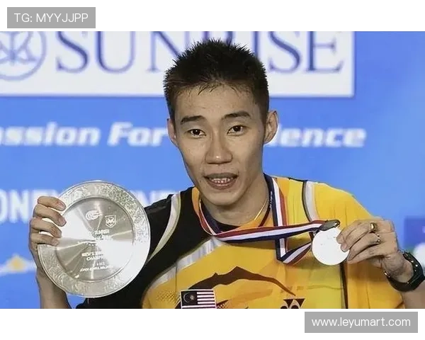 李宗伟家里冰箱贴满训练计划，连喝水都要掐表