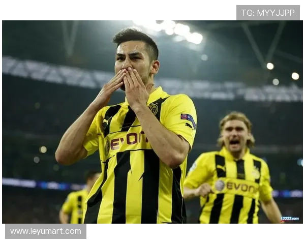 多特蒙德豪门沉沦记：高层引援分歧下的战术迷失，怎解？